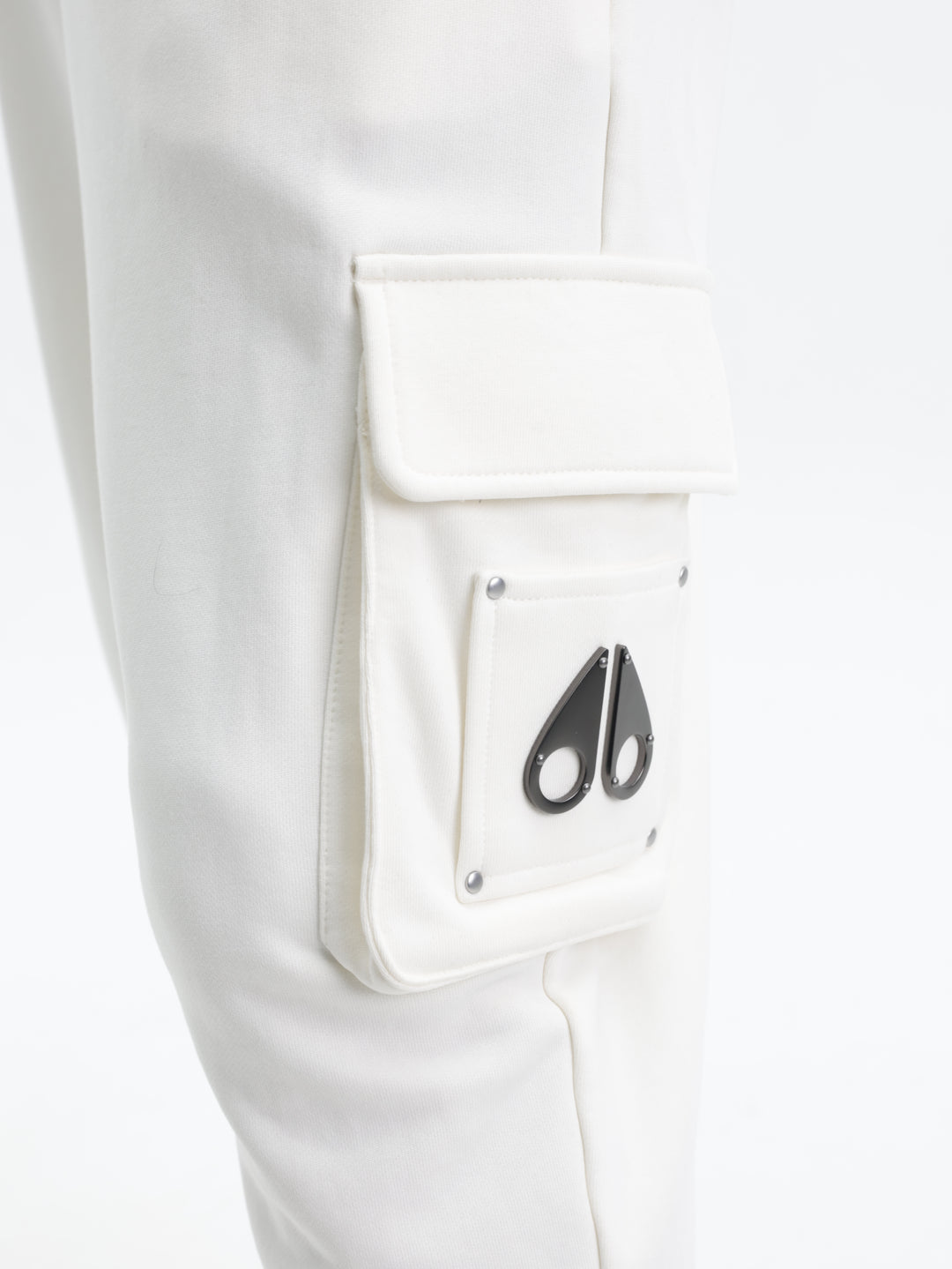 Moose Knuckles Track Pants Cargo Hartsfield Plaster