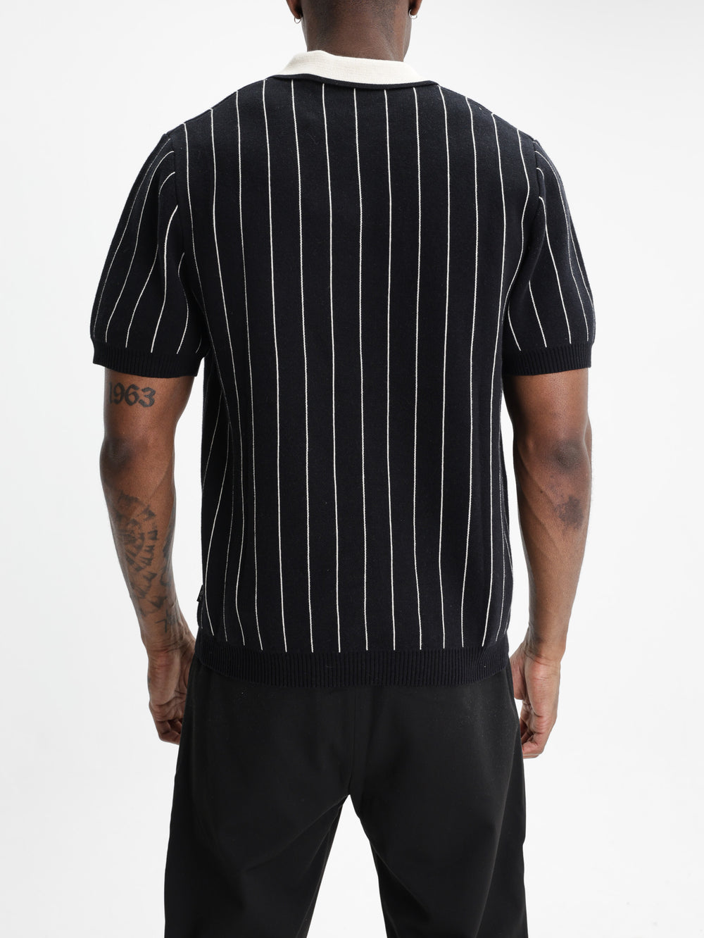 Les Deux Golfer Pinstripe Knitted Black