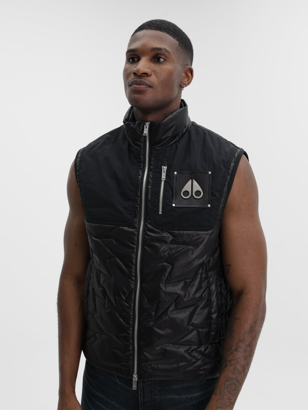 Moose Knuckles Jacket Icon Leaf Quilt Vest Black