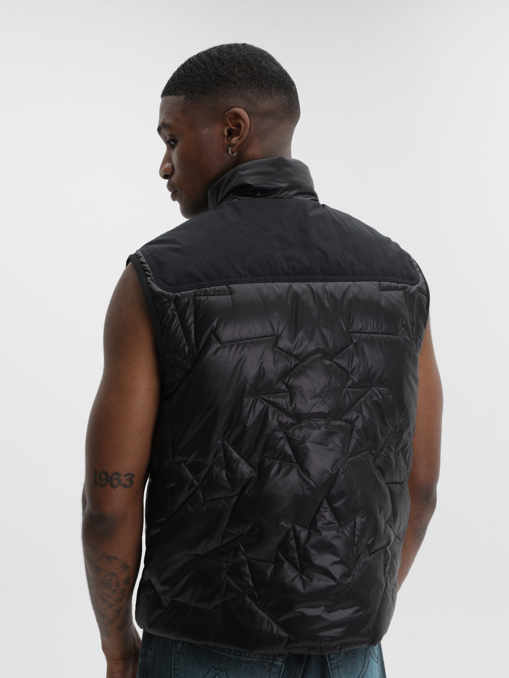 Moose Knuckles Jacket Icon Leaf Quilt Vest Black