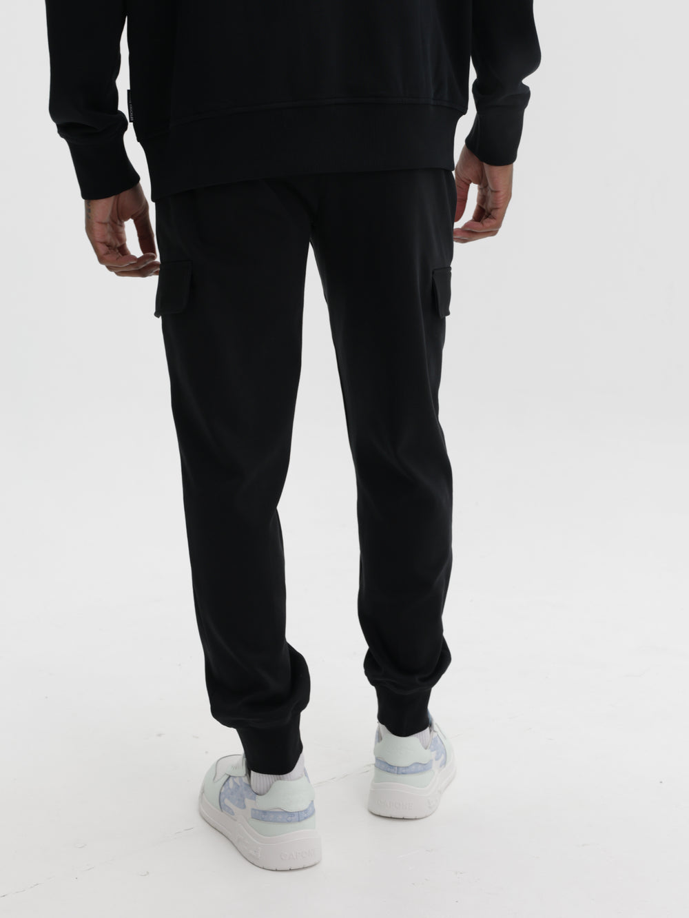 Moose Knuckles Perido Sleek Cargo Pants Black