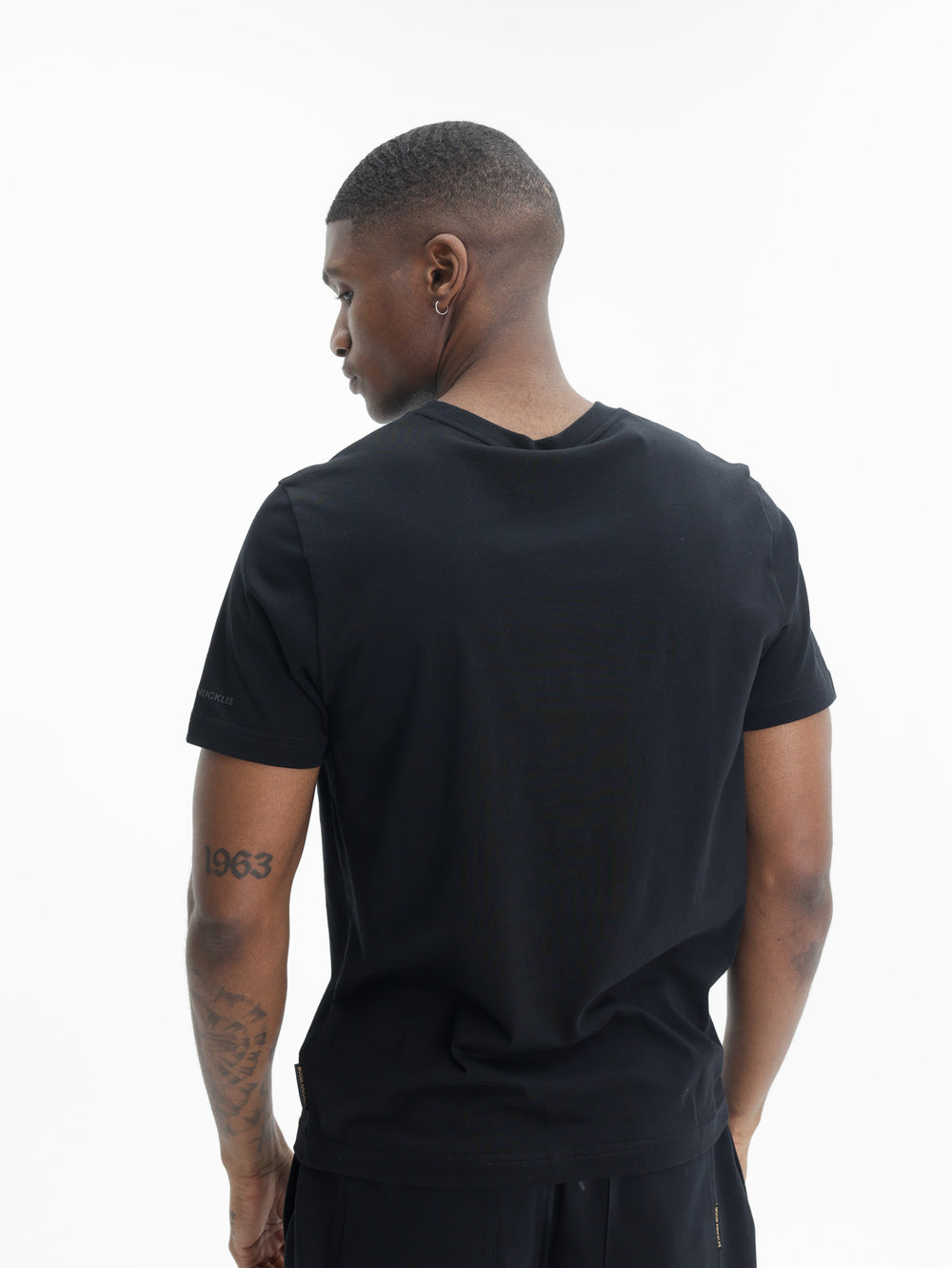 Moose Knuckles T-Shirt Small Gold Logo Black