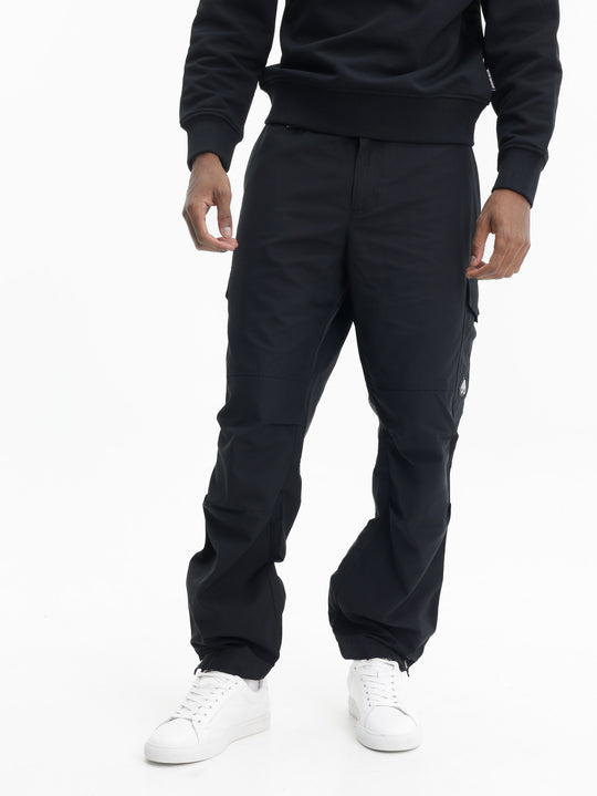 Moose Knuckles Pants Pocket Logo Black