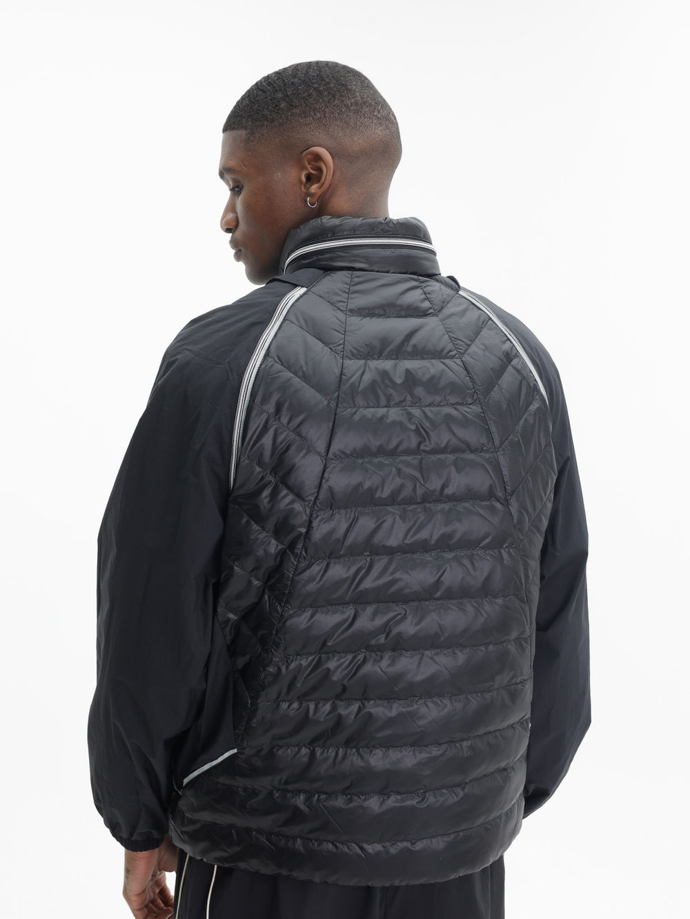 Moose Knuckles Jacket Chest Small Logo Black