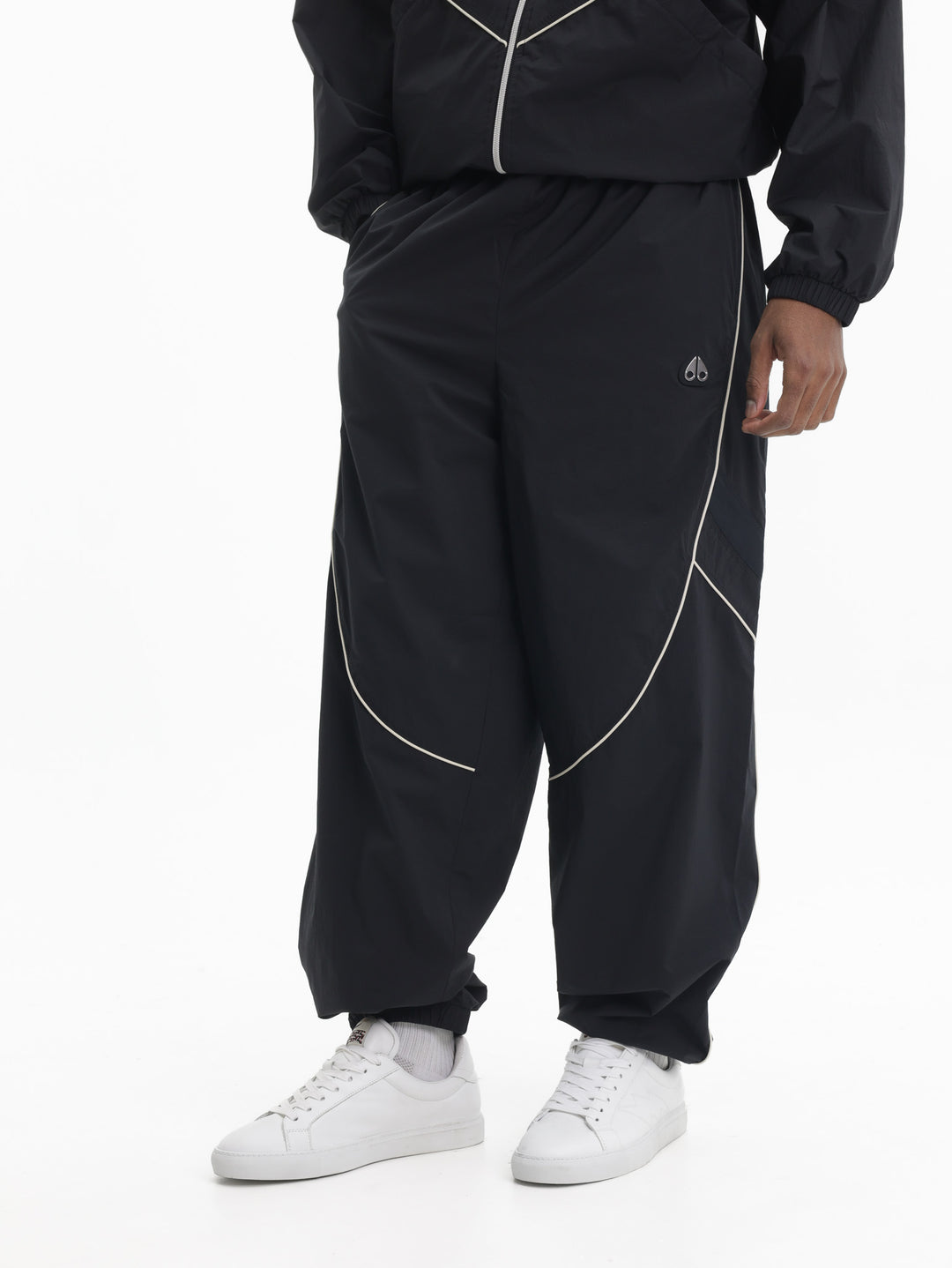 Moose Knuckles Track Pants Wht Line Sml Logo Black