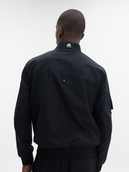Moose Knuckles Jacket Lrg Zip Tag Arm Logo Black