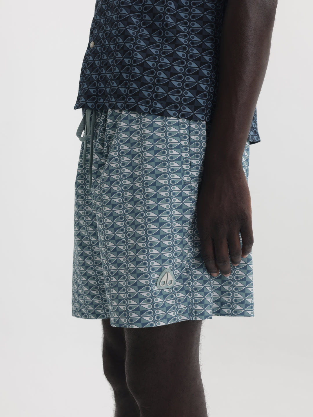 Moose Knuckles Shorts Green